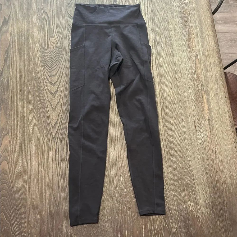 American Eagle  The Everything Pocket Leggings High Waisted Curvy Black Size XS